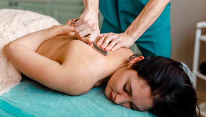 TCM therapy for shoulder pain available in Nanaimo clinics