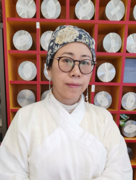 R. TCM Practitioner/R. Ac Nanaimo,BC-Shirley Liang